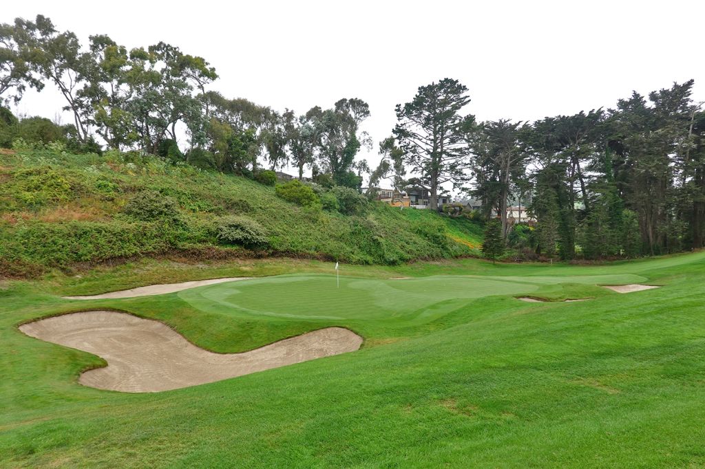 7th Hole at San Francisco Golf Club (189 Yard Par 3)